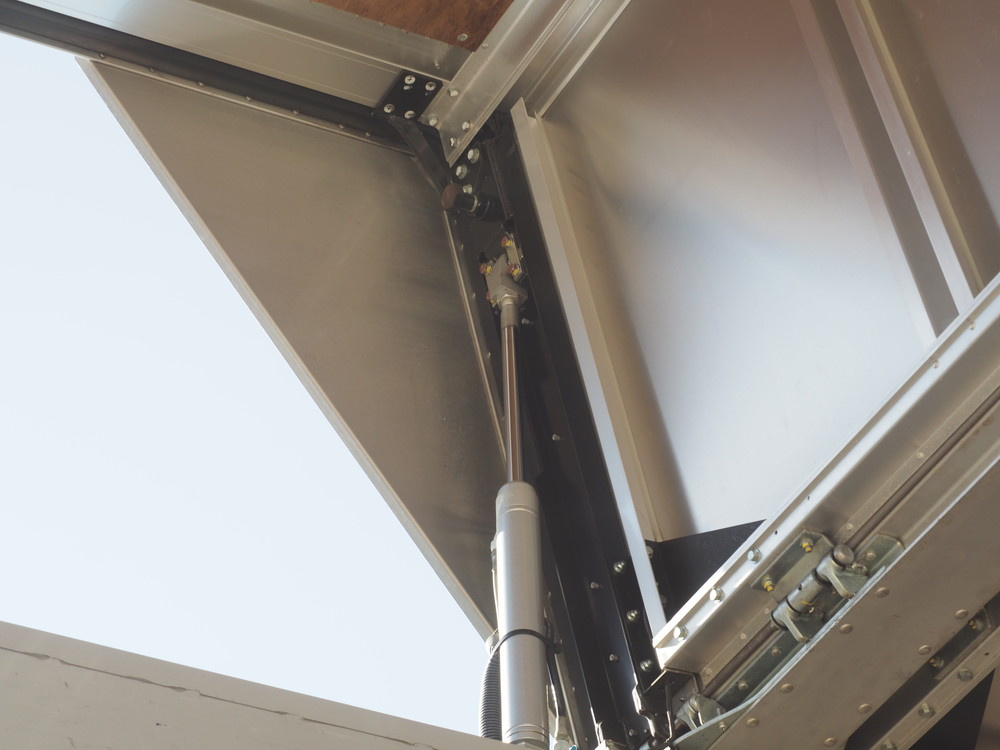 三菱ふそう スーパーグレート ウイング車 大型 2PG-FS74HZ 年式 H30[写真18]