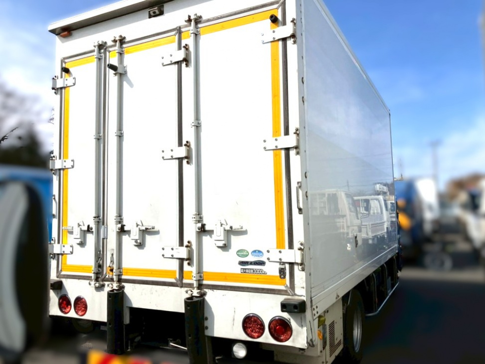 日野 デュトロ 冷凍バン 小型 TKG-XZU710M 年式 H27[写真02]