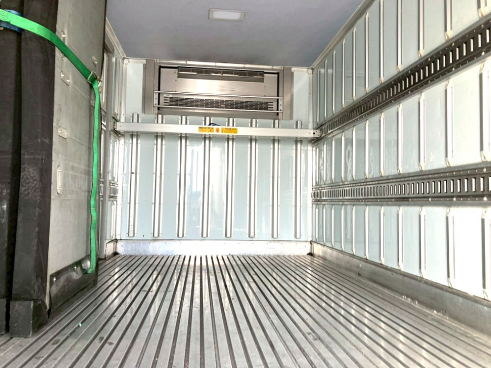 日野 デュトロ 冷凍バン 小型 TKG-XZU710M 年式 H27[写真05]