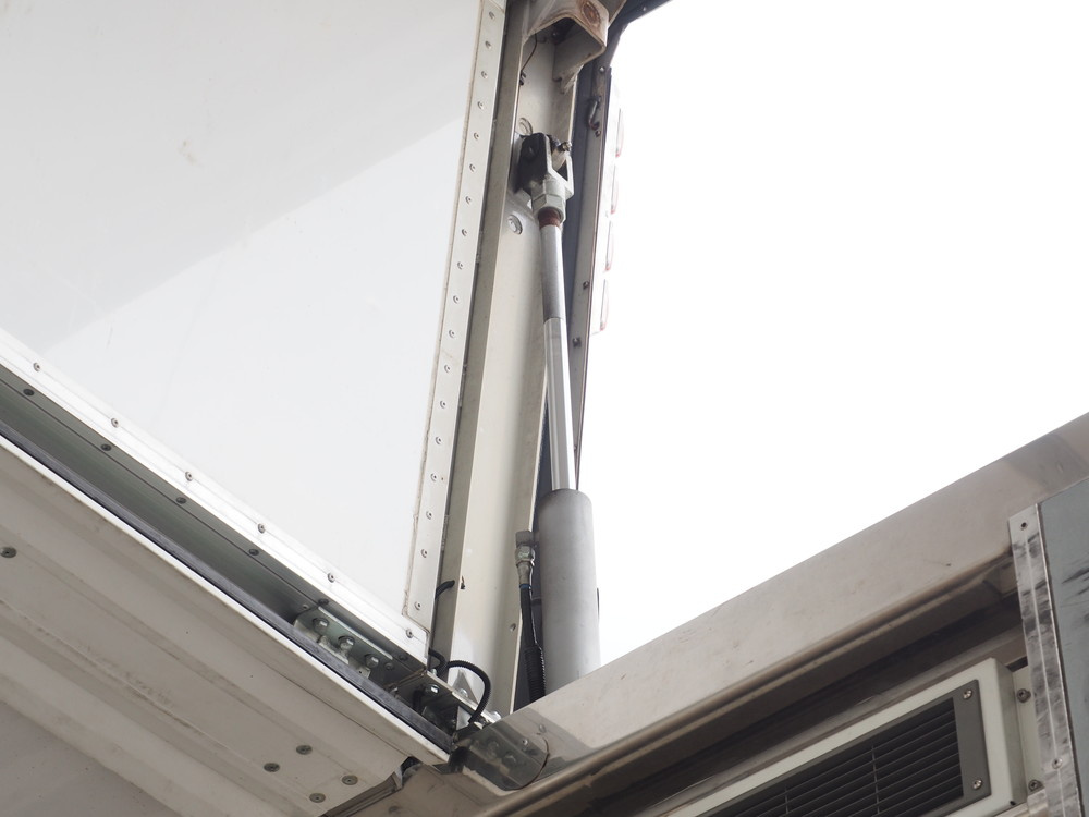 日野 プロフィア 冷凍ウイング 大型 QPG-FW1EXEG 年式 H27[写真15]