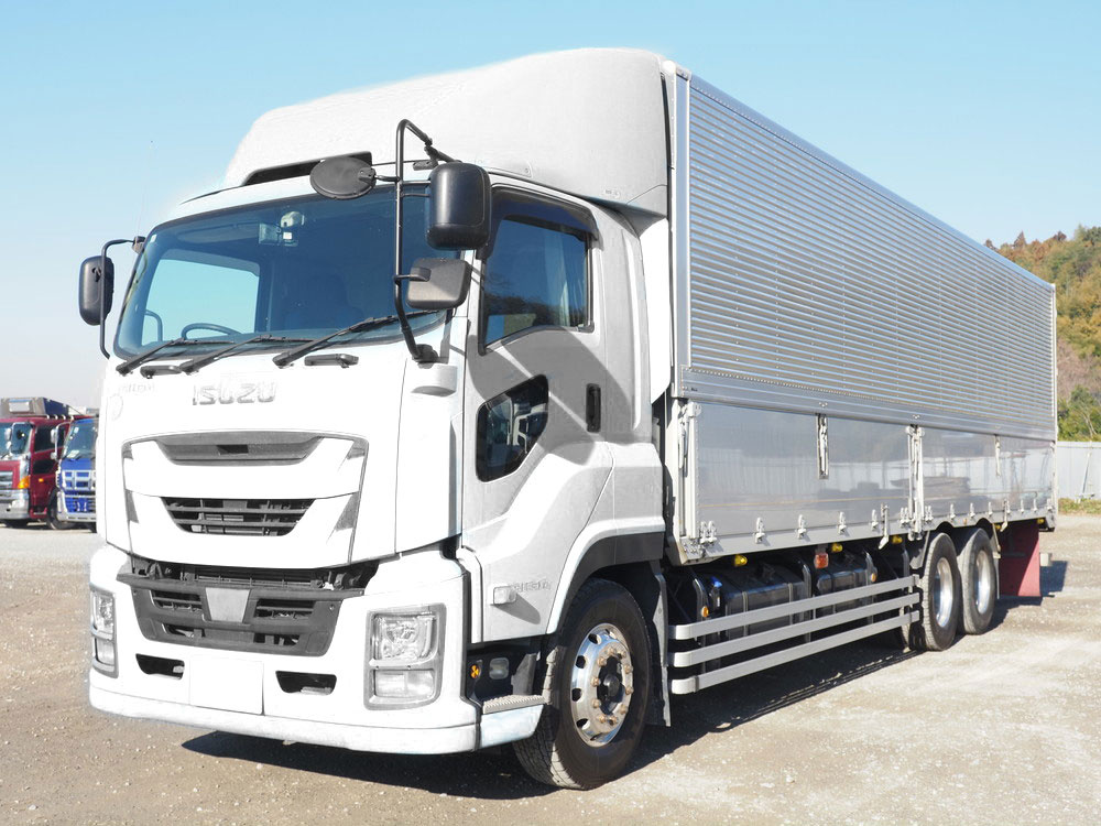 いすゞ ギガ ウイング車 大型 2PG-CYL77C 年式 H30[写真01]