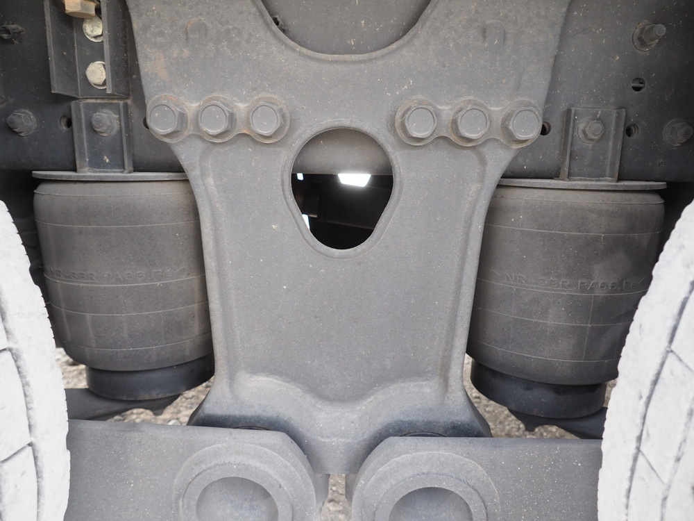 日野 プロフィア ウイング車 大型 2DG-FW1EHG 年式 R2[写真40]