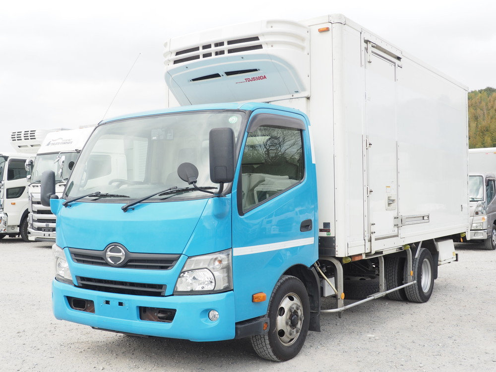 日野 デュトロ 冷凍バン 小型 TKG-XZU710M 年式 H27[写真01]