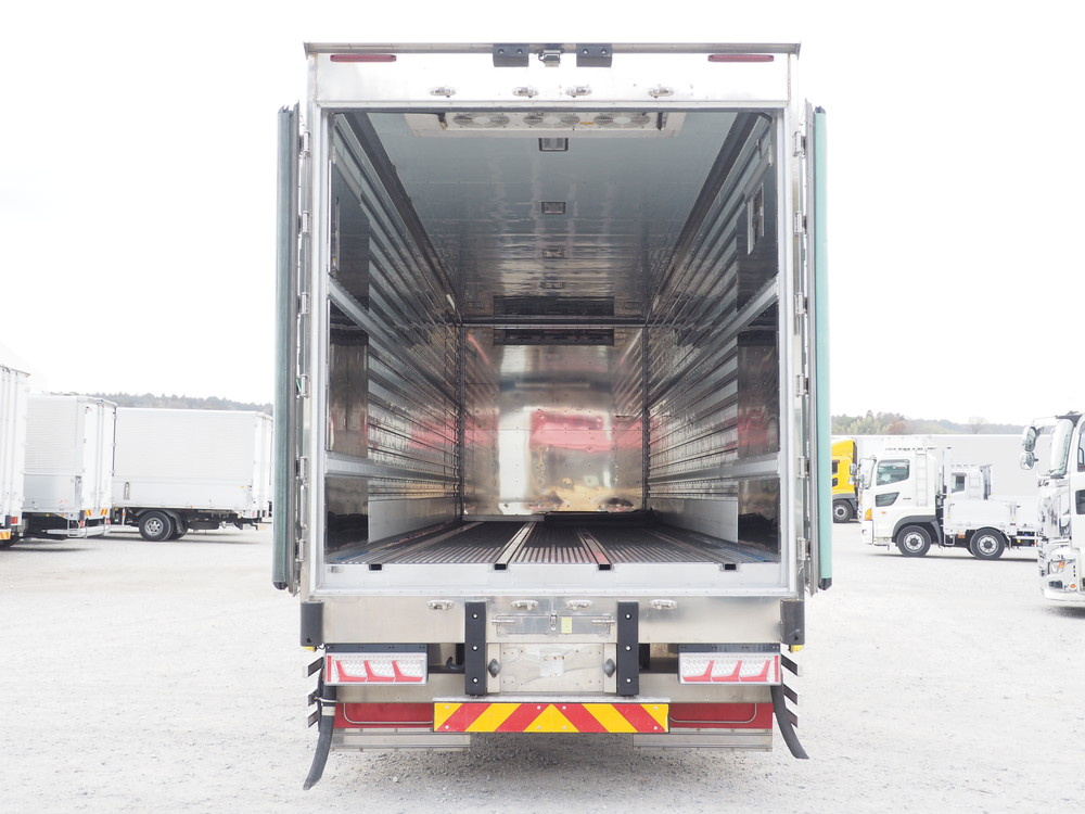 日野 プロフィア 冷凍バン 大型 2DG-FW1AHJ 年式 R1[写真16]