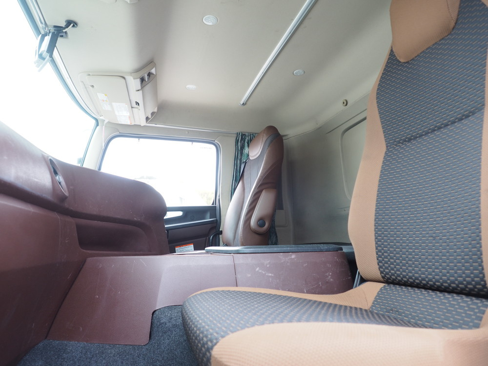 日野 プロフィア 冷凍バン 大型 2DG-FW1AHJ 年式 R1[写真34]