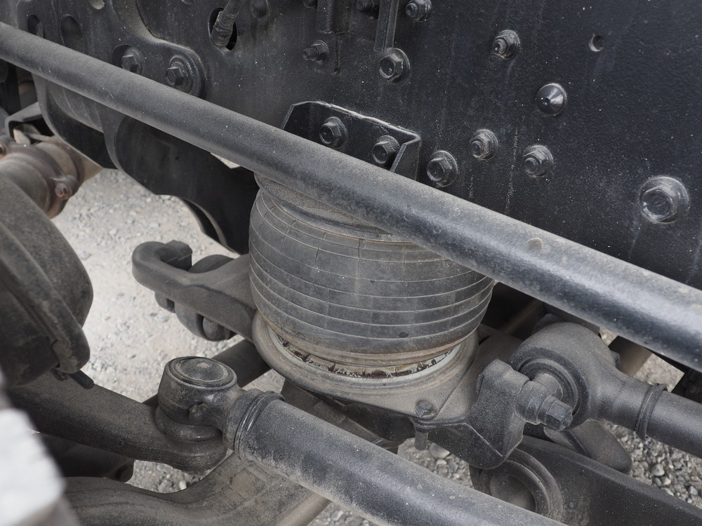 日野 プロフィア 冷凍バン 大型 2DG-FW1AHJ 年式 R1[写真37]