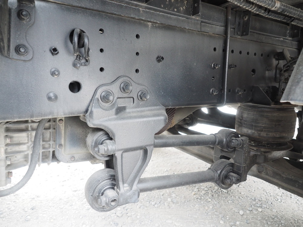 日野 プロフィア 冷凍バン 大型 2DG-FW1AHJ 年式 R1[写真43]