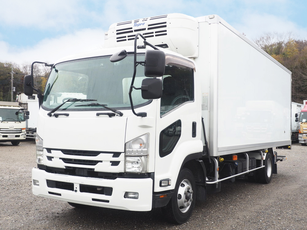 いすゞ フォワード 冷凍バン 中型 2PG-FRR90T2 年式 H30[写真01]