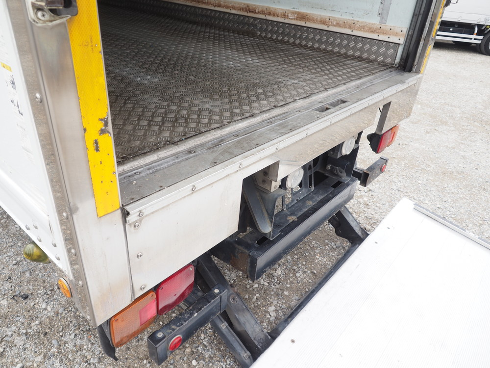 日野 レンジャープロ 冷凍バン 中増t QKG-FE7JPAG 年式 H28[写真15]