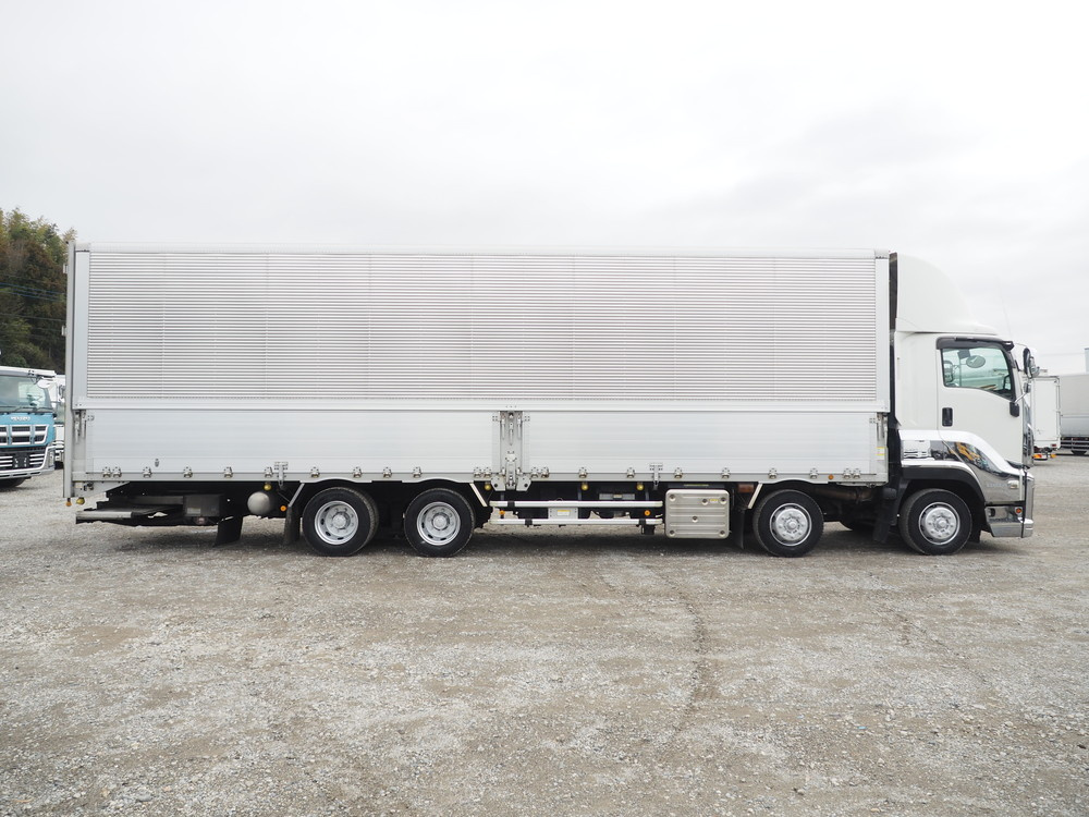 いすゞ ギガ ウイング車 大型 2PG-CYJ77C 年式 R3[写真10]