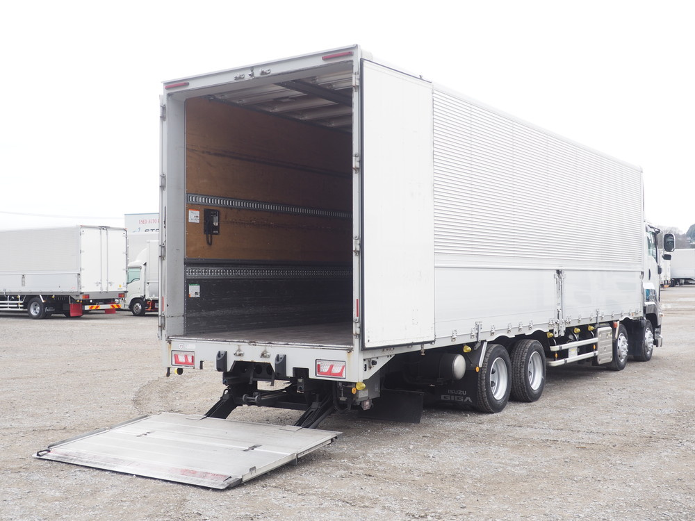 いすゞ ギガ ウイング車 大型 2PG-CYJ77C 年式 R3[写真32]