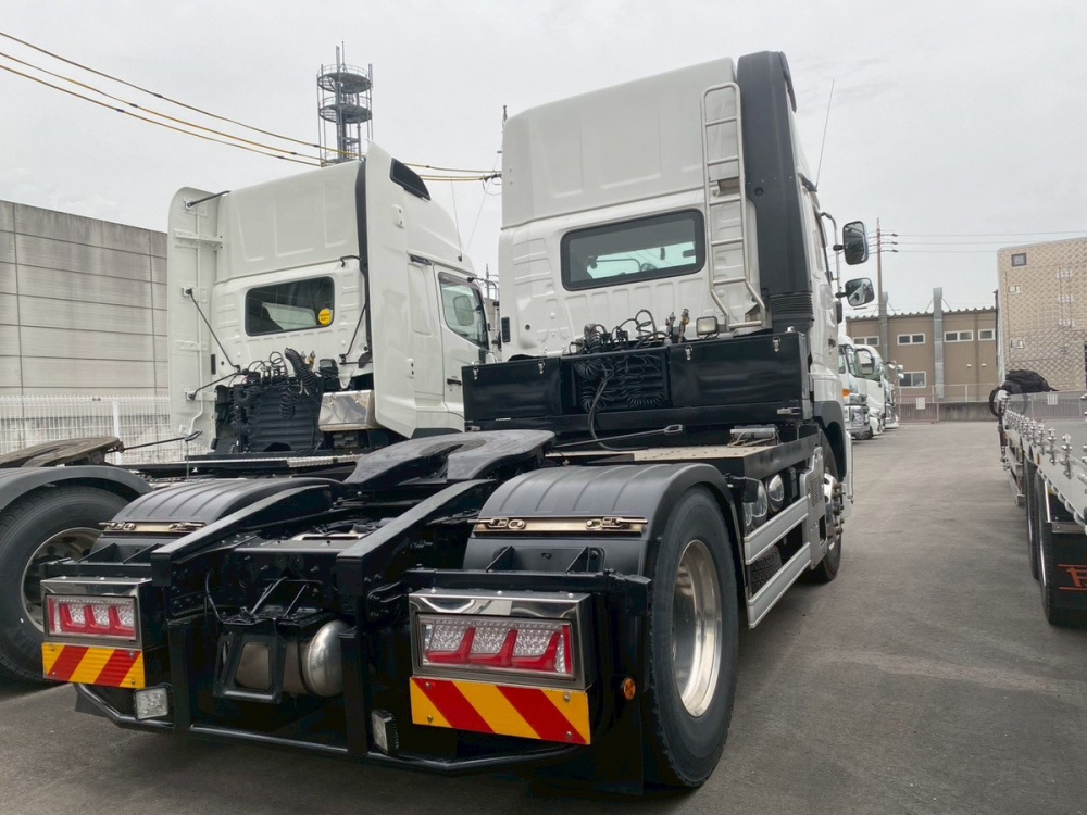 日野 プロフィア トラクタ 大型 2DG-SH1EEGG 年式 R1[写真10]
