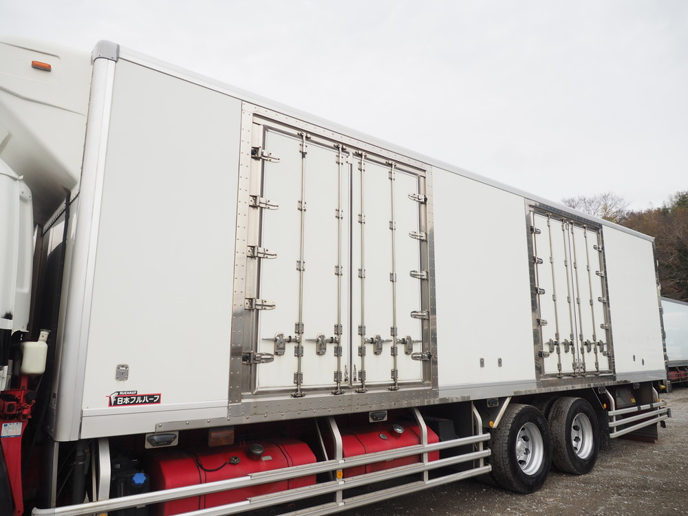いすゞ ギガ 冷凍バン 大型 QKG-CYL77A 年式 H25[写真13]