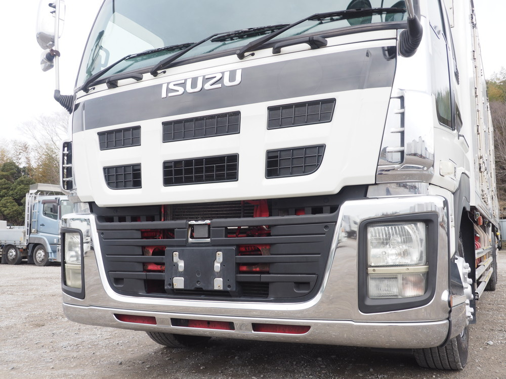 いすゞ ギガ 冷凍バン 大型 QKG-CYL77A 年式 H25[写真07]