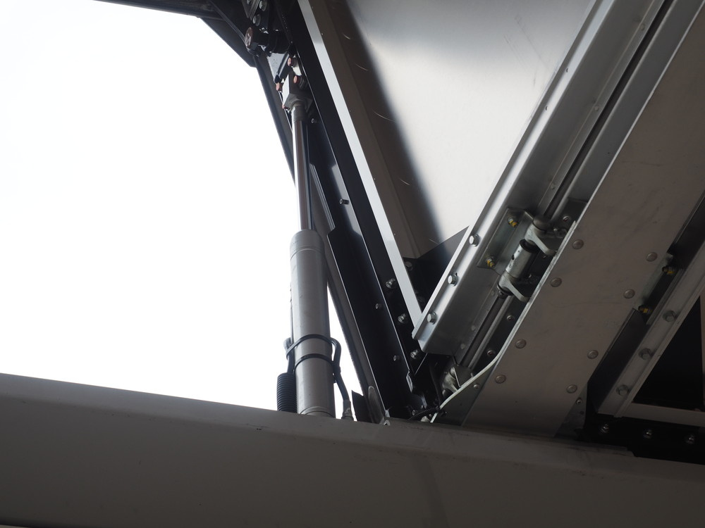 三菱ふそう スーパーグレート ウイング車 大型 2PG-FS74HZ 年式 H30[写真13]