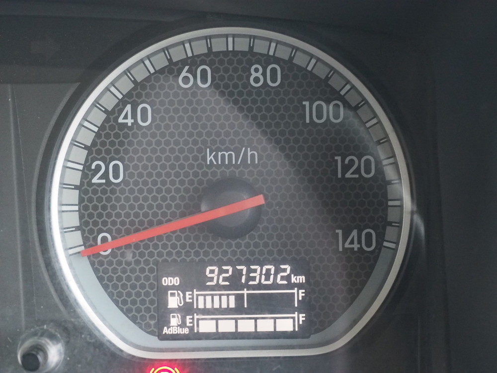 いすゞ ギガ 冷凍バン 大型 QKG-CYJ77B 年式 H29[写真33]