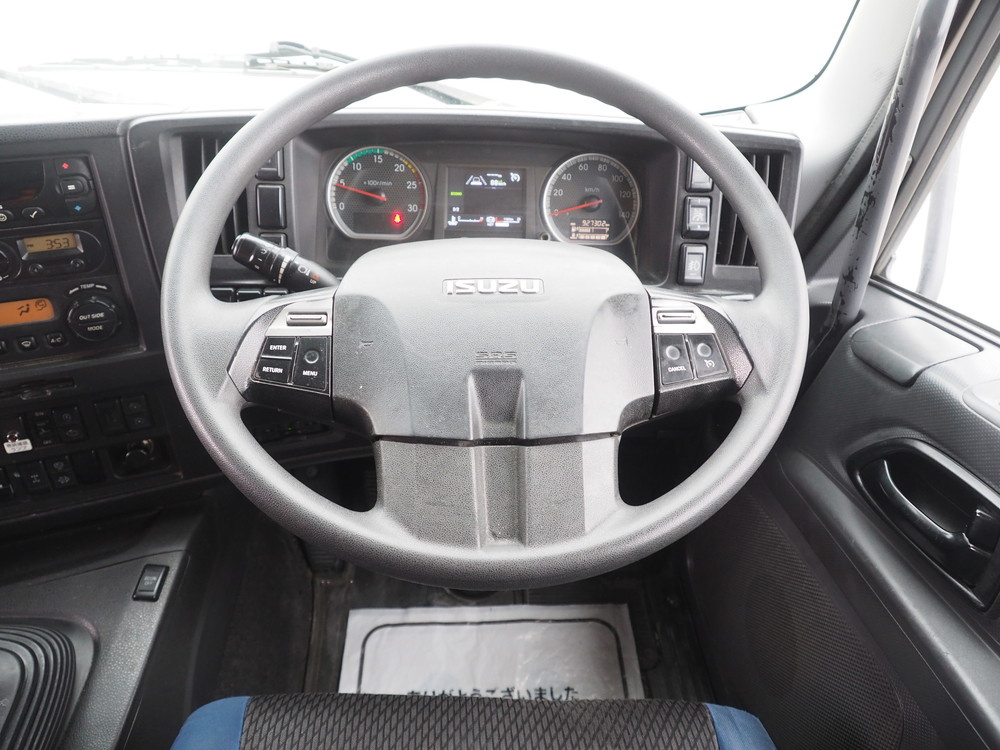 いすゞ ギガ 冷凍バン 大型 QKG-CYJ77B 年式 H29[写真26]