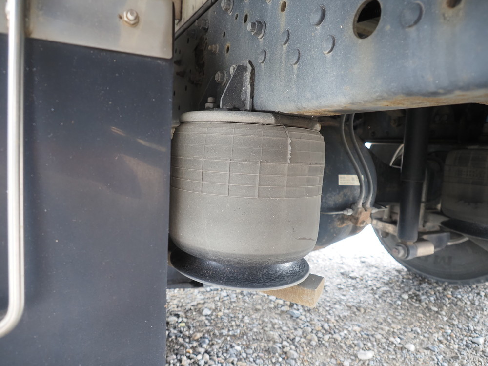 三菱ふそう ファイター ウイング車 中型 TKG-FK64F 年式 H27[写真35]