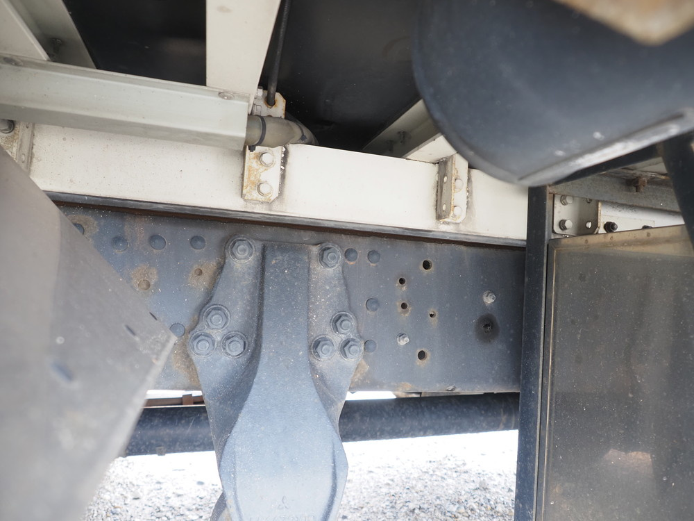 三菱ふそう ファイター ウイング車 中型 TKG-FK64F 年式 H27[写真37]