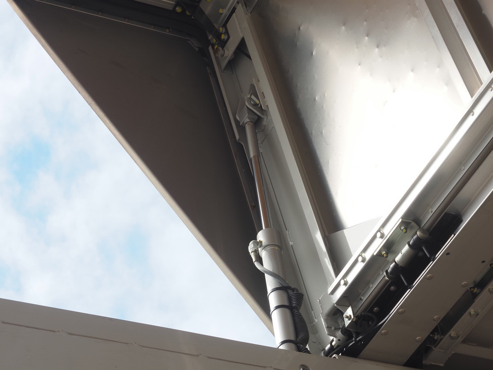 三菱ふそう ファイター ウイング車 中増t 2KG-FK65FZ 年式 R1[写真19]