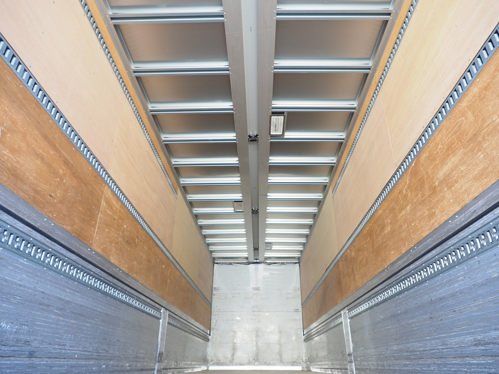 日野 プロフィア ウイング車 大型 QKG-FW1EXBG 年式 H26[写真27]