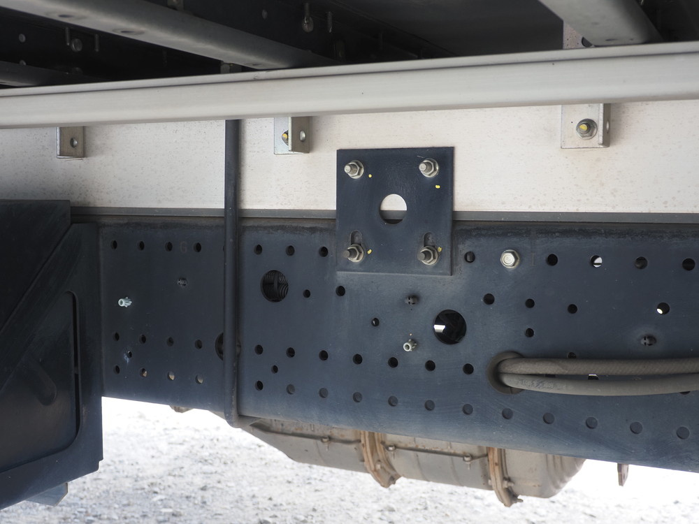 いすゞ フォワード ウイング車 中型 TKG-FRR90S2 年式 H28[写真38]