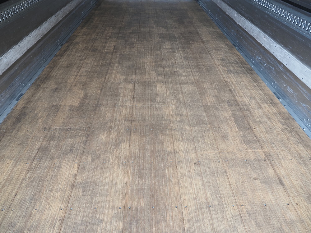 いすゞ フォワード ウイング車 中型 TKG-FRR90S2 年式 H27[写真27]