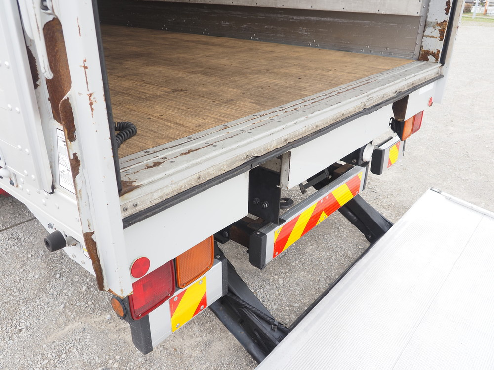 いすゞ フォワード ウイング車 中型 TKG-FRR90S2 年式 H27[写真25]