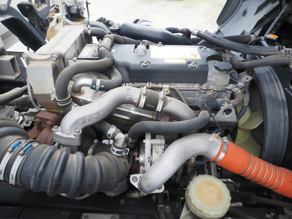 いすゞ フォワード ウイング車 中型 TKG-FRR90S2 年式 H27[写真46]