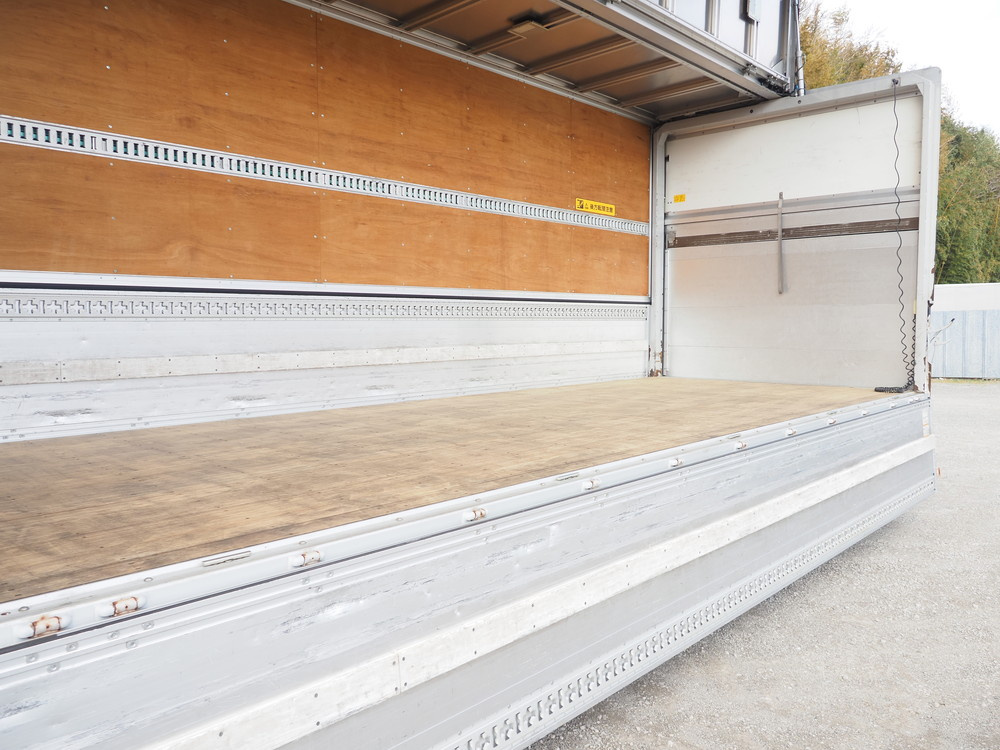 いすゞ フォワード ウイング車 中型 TKG-FRR90S2 年式 H27[写真19]