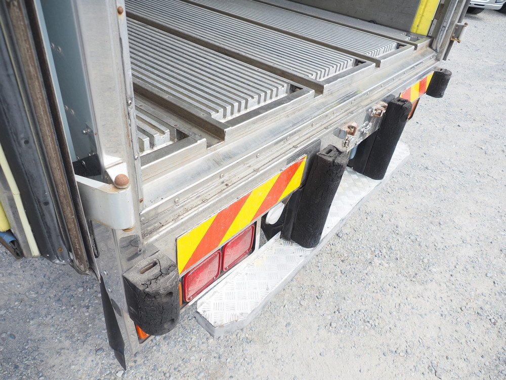 三菱ふそう ファイター 冷凍バン 中増t TKG-FK62FY 年式 H27[写真15]