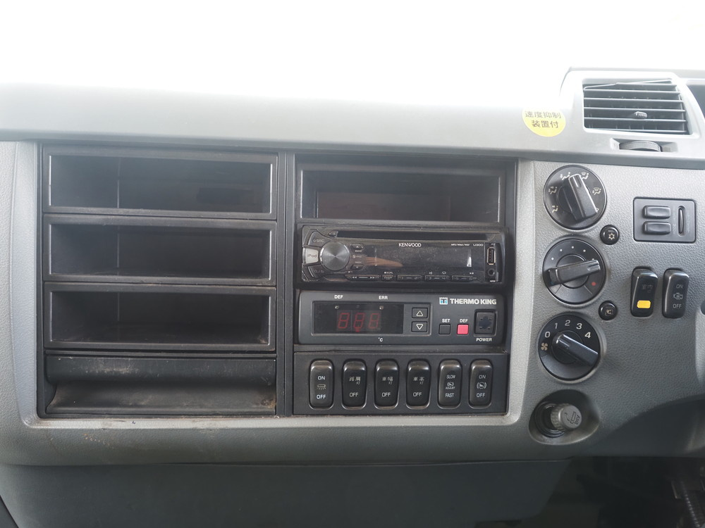 三菱ふそう ファイター 冷凍バン 中増t TKG-FK62FY 年式 H27[写真25]