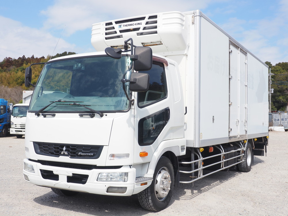 三菱ふそう ファイター 冷凍バン 中増t TKG-FK62FY 年式 H27[写真01]