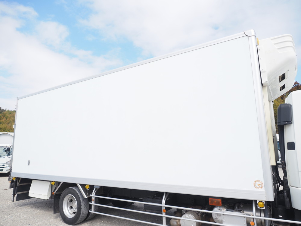 三菱ふそう ファイター 冷凍バン 中増t TKG-FK62FY 年式 H27[写真10]