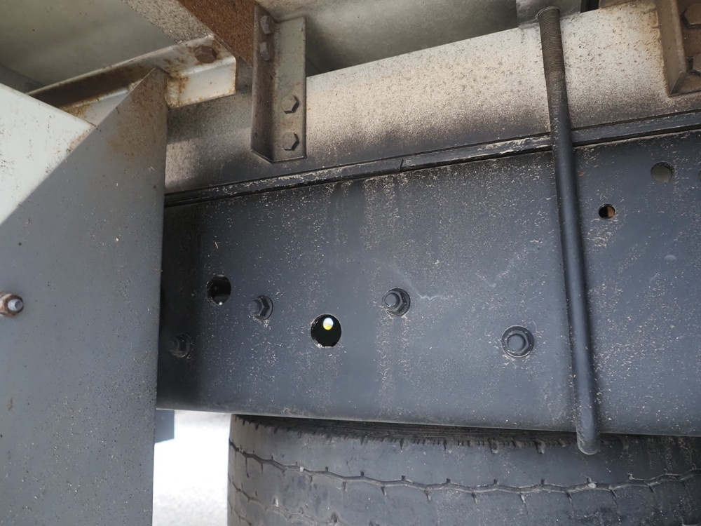 三菱ふそう ファイター 冷凍バン 中増t TKG-FK62FY 年式 H27[写真33]