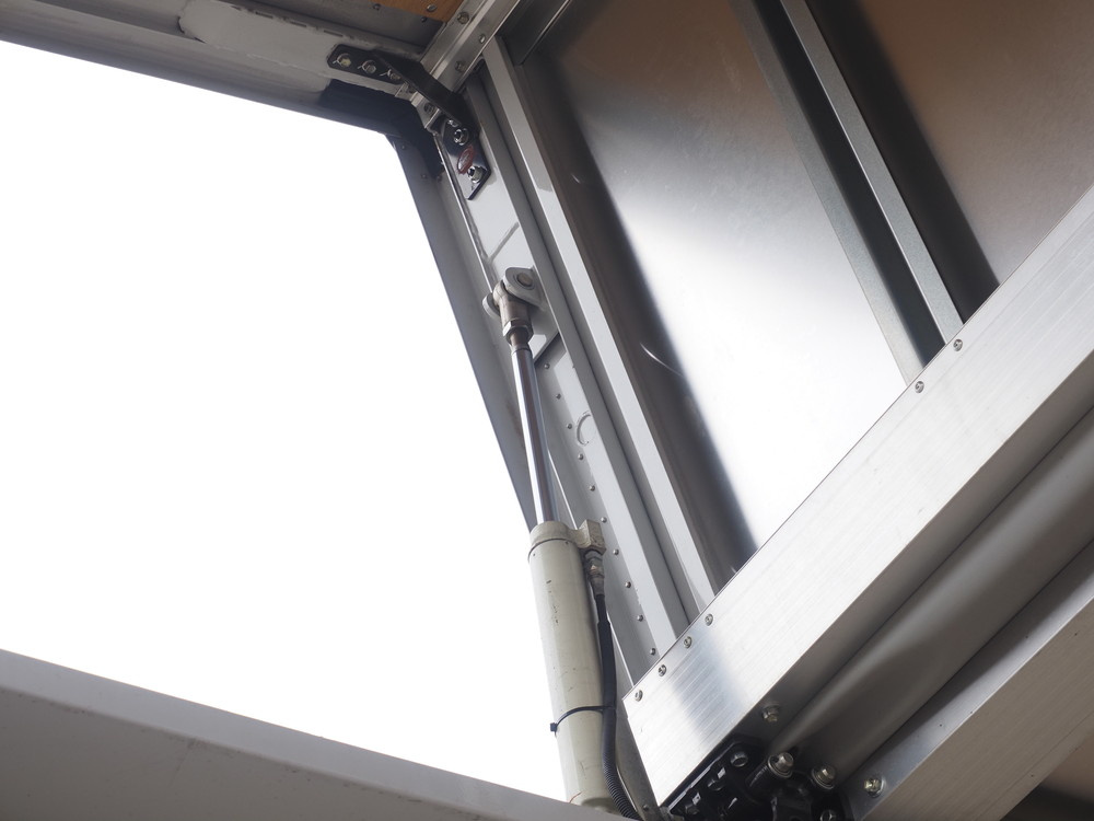 日野 プロフィア ウイング車 大型 QPG-FW1EXEG 年式 H29[写真08]