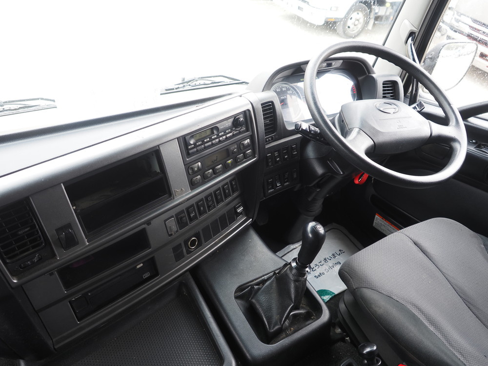 日野 プロフィア ウイング車 大型 QPG-FW1EXEG 年式 H29[写真24]