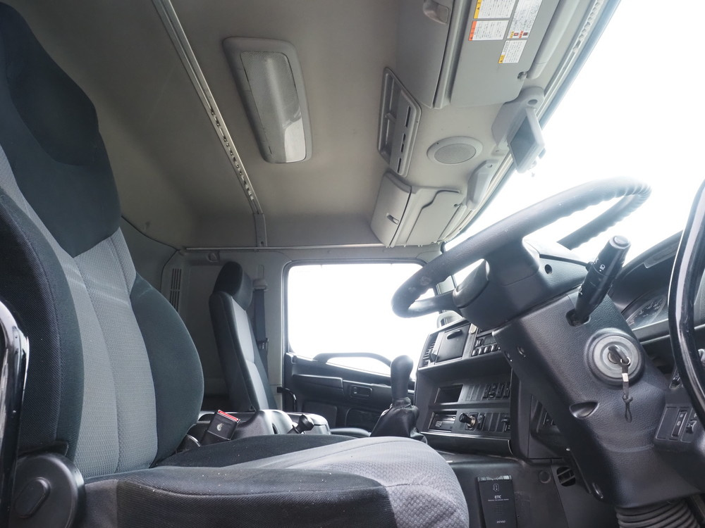 日野 プロフィア ウイング車 大型 QPG-FW1EXEG 年式 H27[写真32]