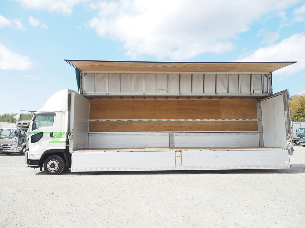 いすゞ ギガ ウイング車 大型 2PG-CYJ77C 年式 R1[写真19]