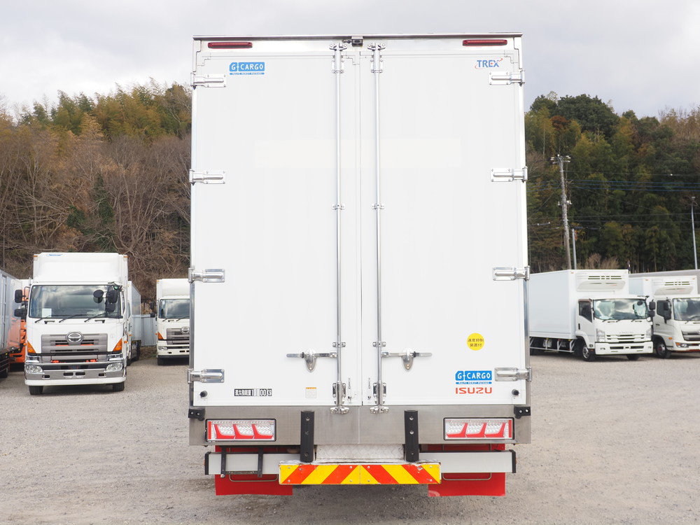 いすゞ ギガ ウイング車 大型 2PG-CYJ77C 年式 R1[写真07]