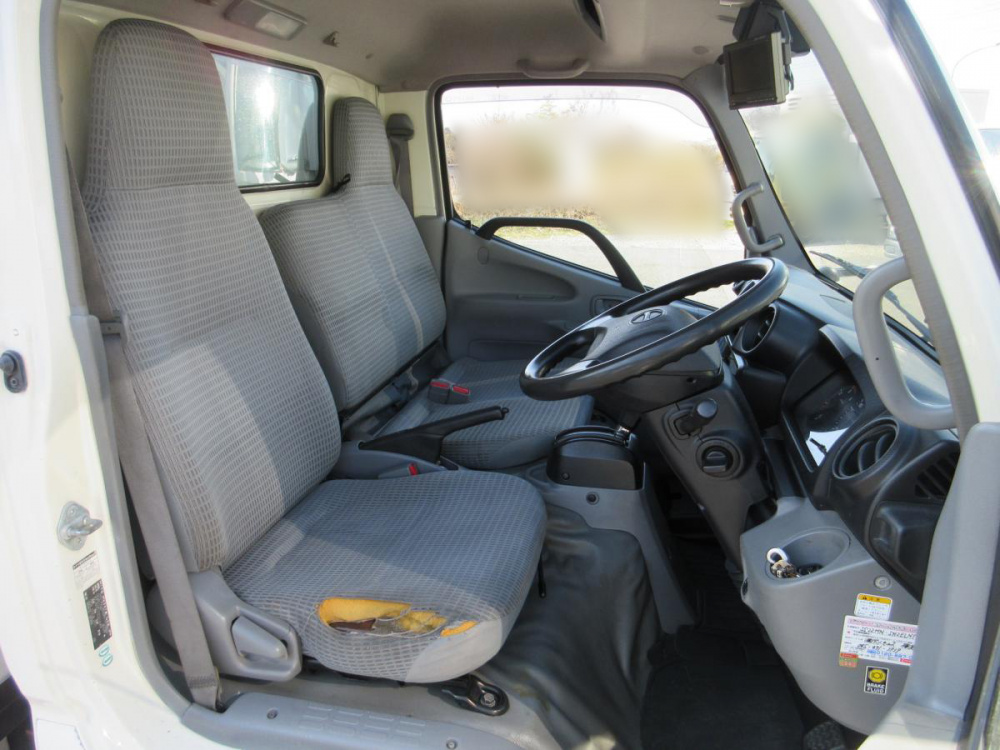 日野 デュトロ 冷凍バン 小型 TPG-XZU605M 年式 H30[写真16]