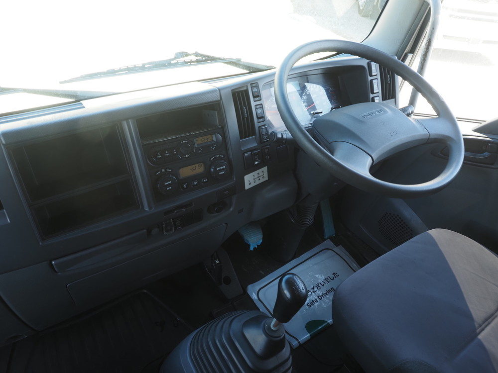 いすゞ フォワード ウイング車 中型 TKG-FRR90S2 年式 H27[写真34]