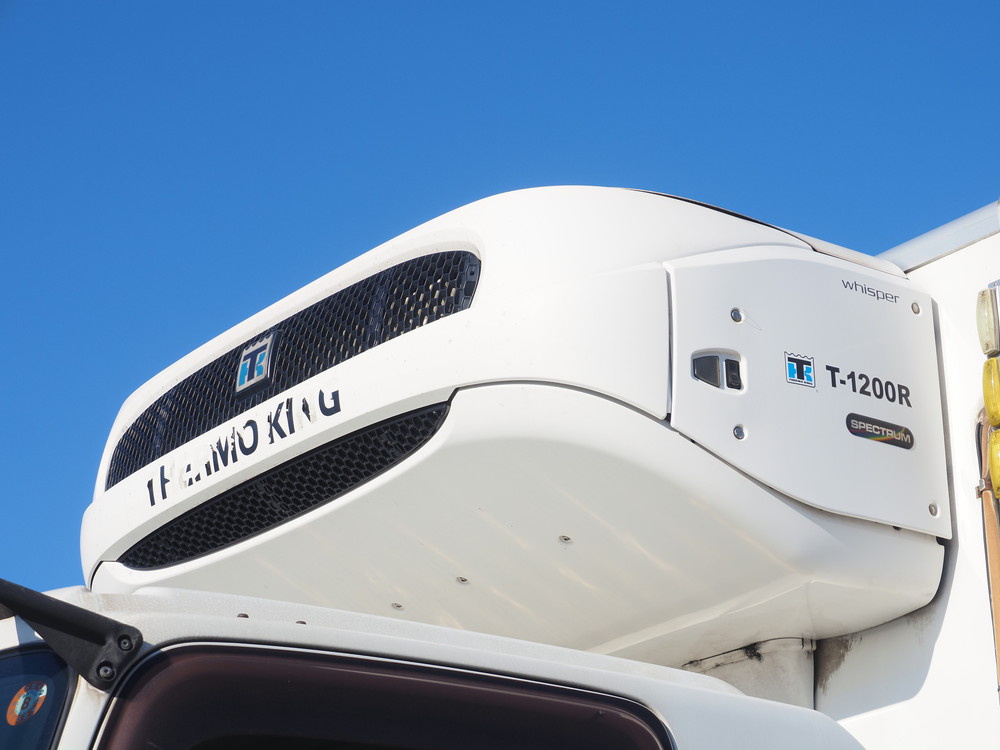 いすゞ ギガ 冷凍バン 大型 QKG-CYJ77B 年式 H29[写真06]