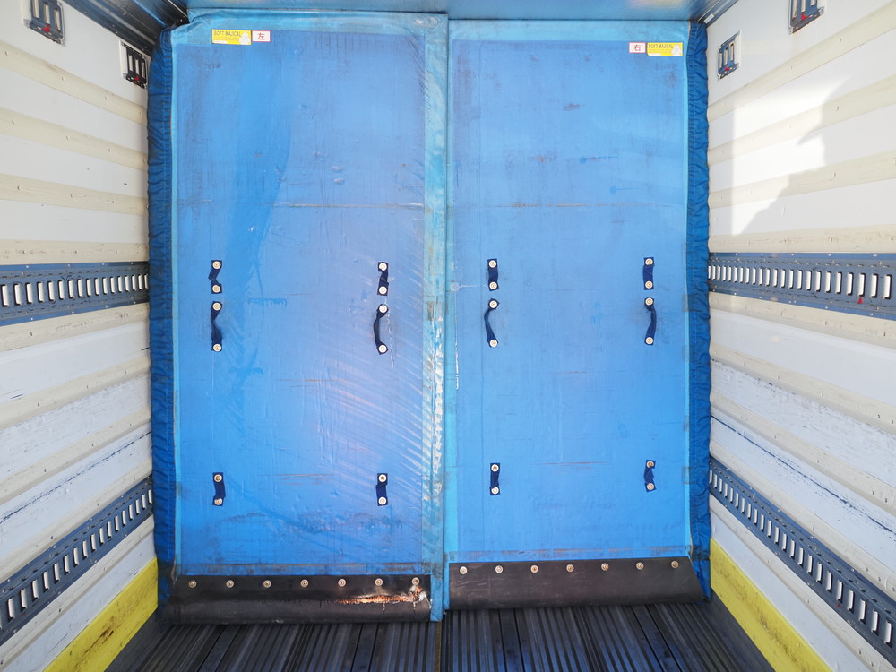 いすゞ ギガ 冷凍バン 大型 QKG-CYJ77B 年式 H29[写真20]