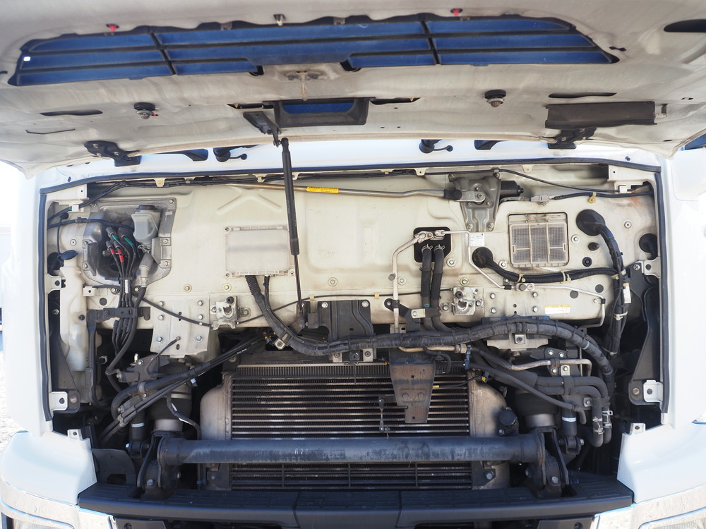 いすゞ ギガ 冷凍バン 大型 QKG-CYJ77B 年式 H29[写真43]