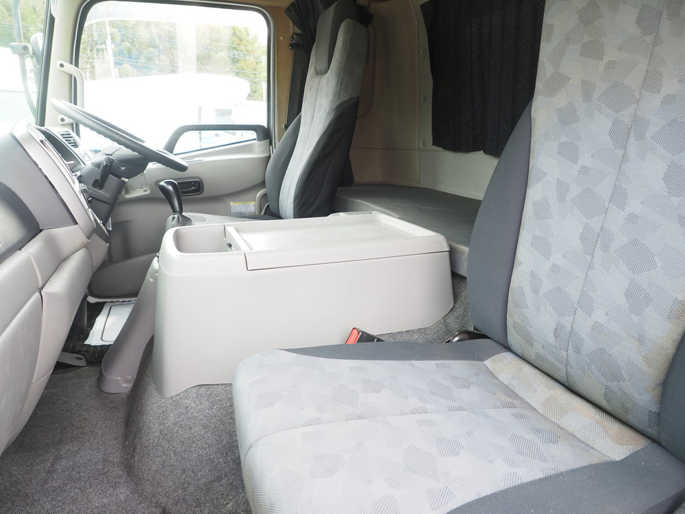 UDトラックス コンドル 冷凍バン 中型 TKG-MK38C 年式 H28[写真31]