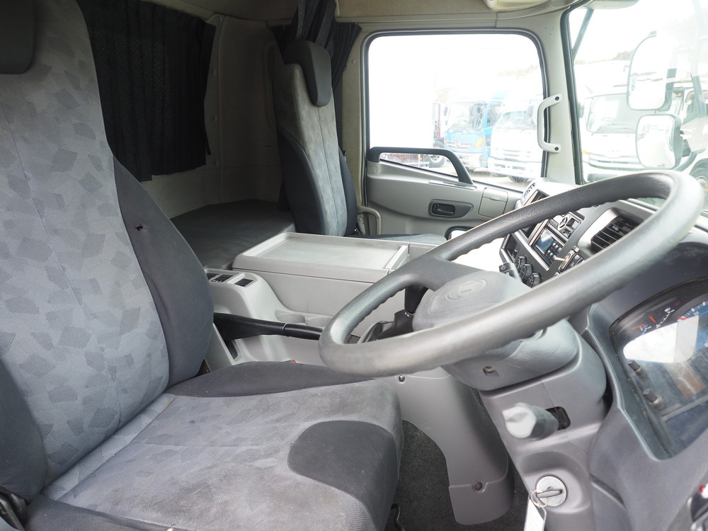 UDトラックス コンドル 冷凍バン 中型 TKG-MK38C 年式 H28[写真25]