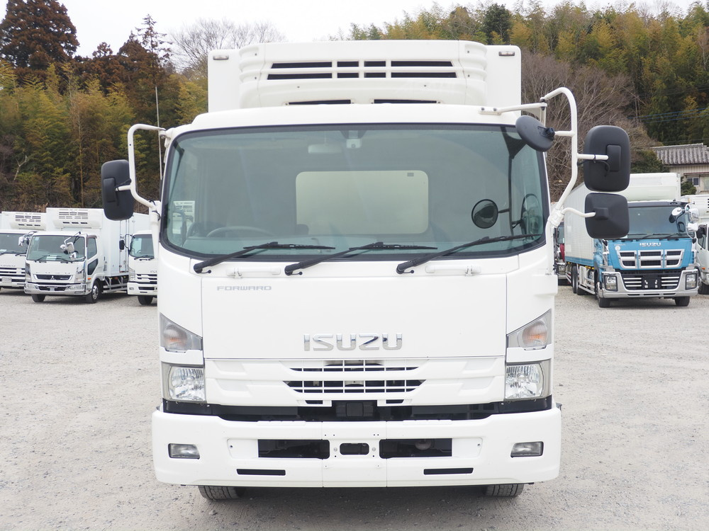 いすゞ フォワード 冷凍バン 中増t 2PG-FTR90V2 年式 R2[写真04]