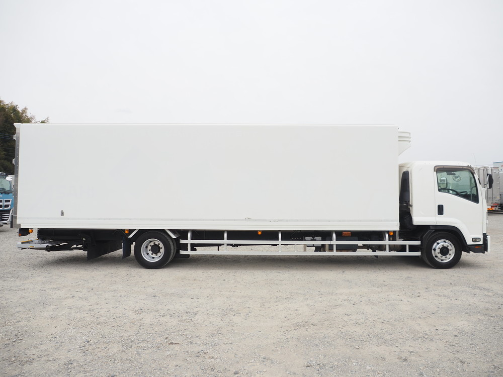 いすゞ フォワード 冷凍バン 中増t 2PG-FTR90V2 年式 R2[写真07]