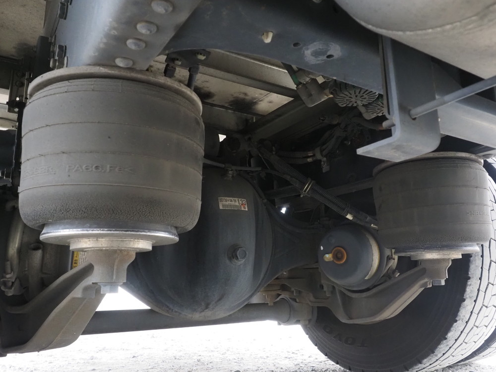 いすゞ フォワード 冷凍バン 中増t 2PG-FTR90V2 年式 R2[写真36]